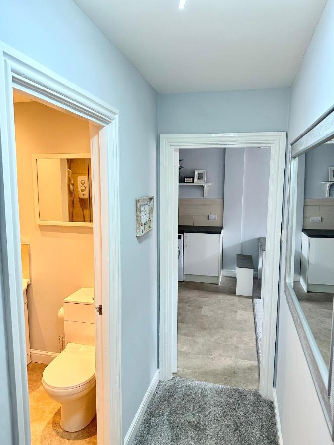 Comfortable City Apartment Derby Exterior photo